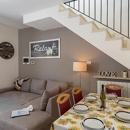 公寓 L'archetto And Gruber - Regarda Travel *